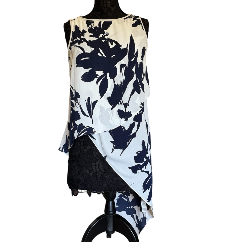 White House Black Market Navy Blue White Asymmetrical Tiered Top Medium